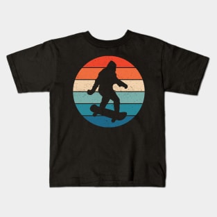 Bigfoot Skateboard Vintage Sasquatch Kids T-Shirt